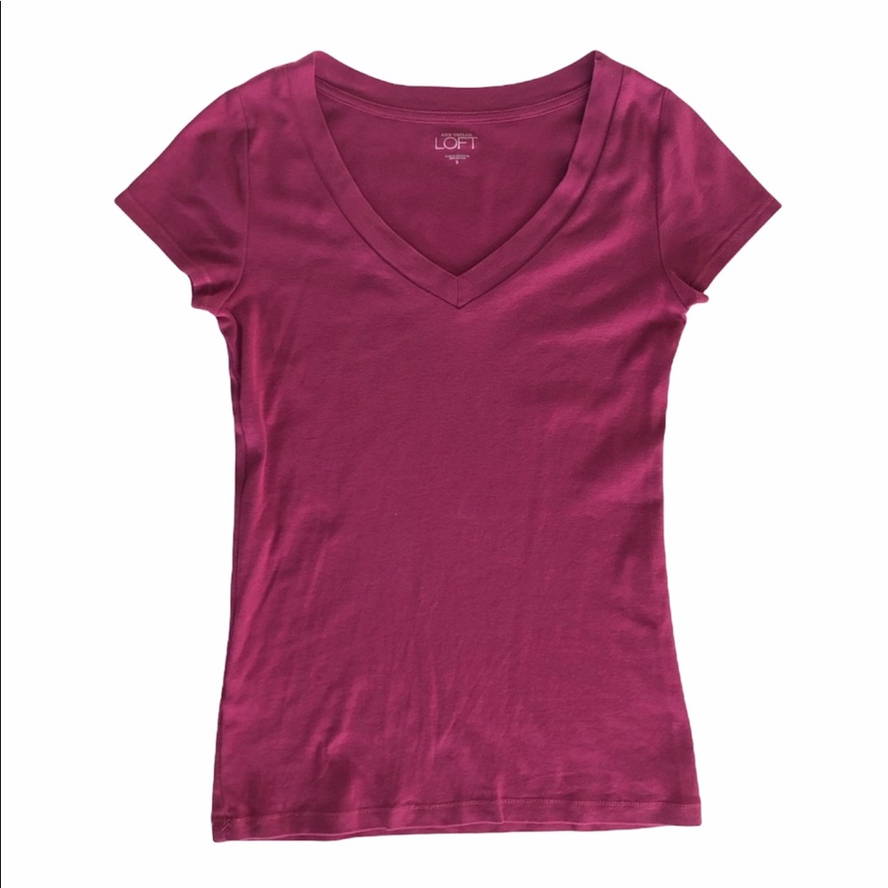 Ann Taylor LOFT v-neck tee shirt